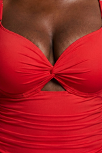 Saint-Tropez rouge zoom