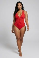 Capri rouge pose